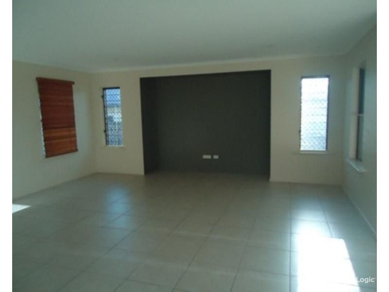 21 Manning Street, Rural View QLD 4740