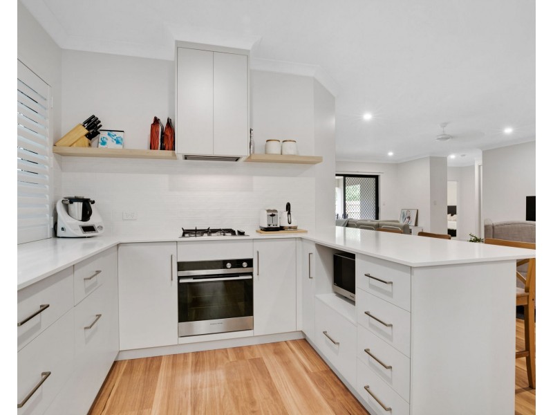 7 Porpoise Place, Andergrove QLD 4740