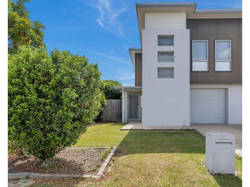 1/64 Makybe Diva Drive, Ooralea QLD 4740