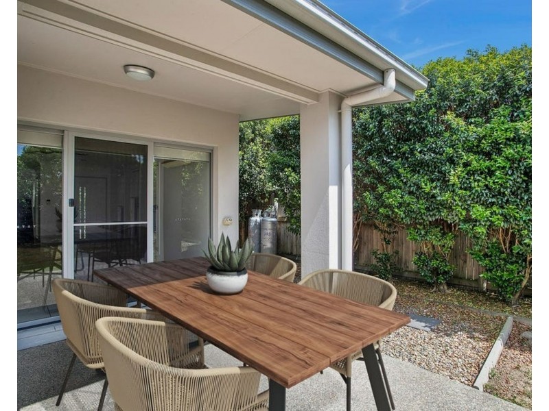 1/64 Makybe Diva Drive, Ooralea QLD 4740