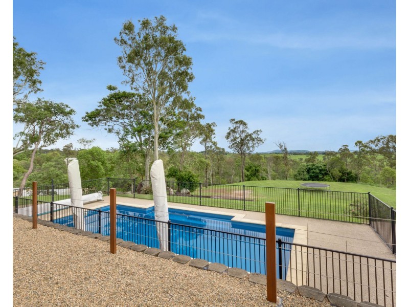 15 Rollinson Drive, Victoria Plains QLD 4751