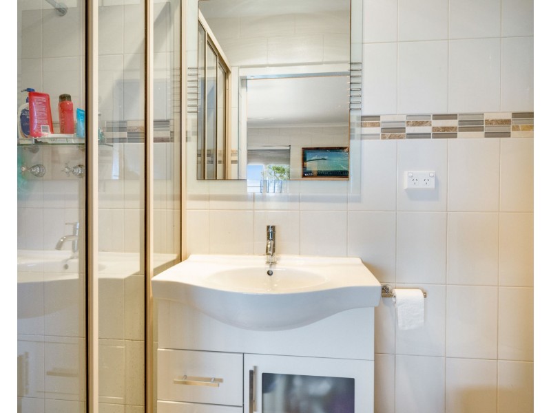 15 Rollinson Drive, Victoria Plains QLD 4751