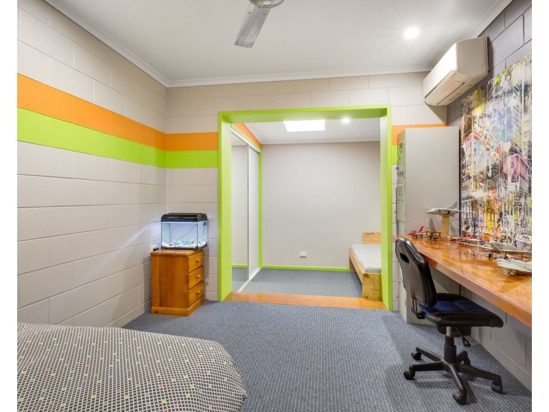 15 Rollinson Drive, Victoria Plains QLD 4751