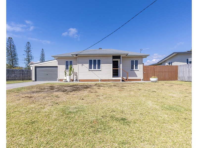 9 Edward Street, South Mackay QLD 4740