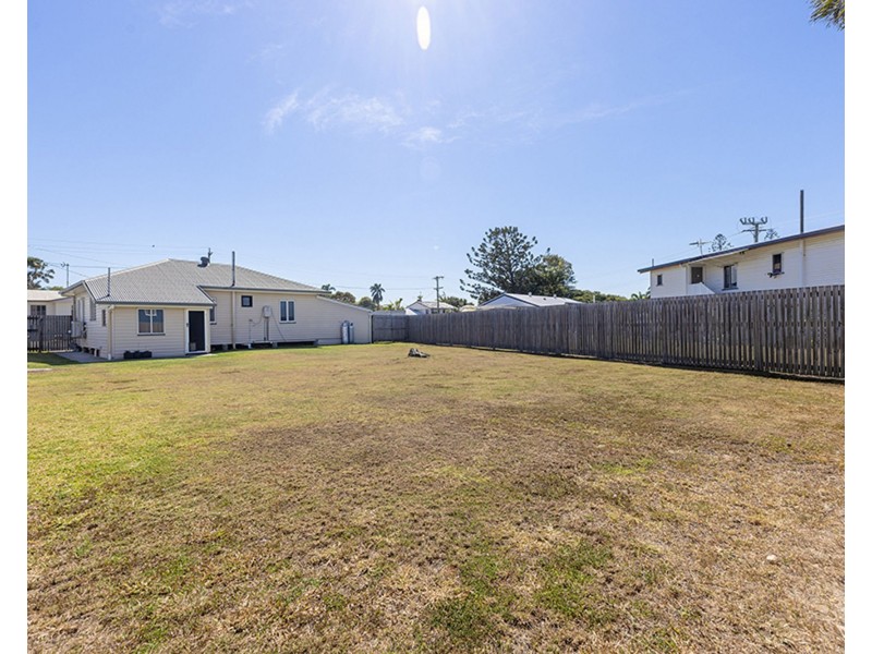 9 Edward Street, South Mackay QLD 4740