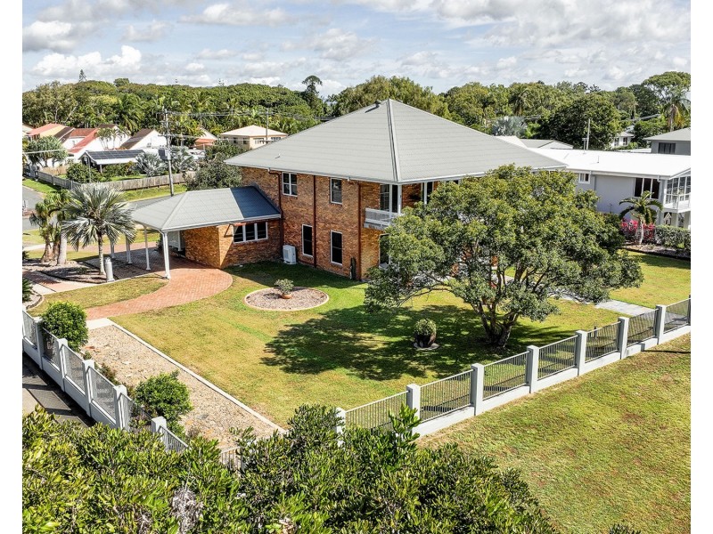 15 Eimeo Esplanade, Eimeo QLD 4740