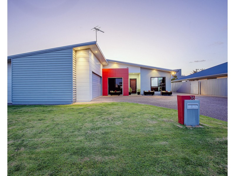 38 Monash Way, Ooralea QLD 4740