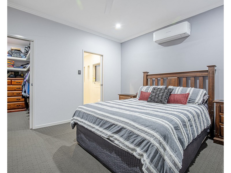 38 Monash Way, Ooralea QLD 4740