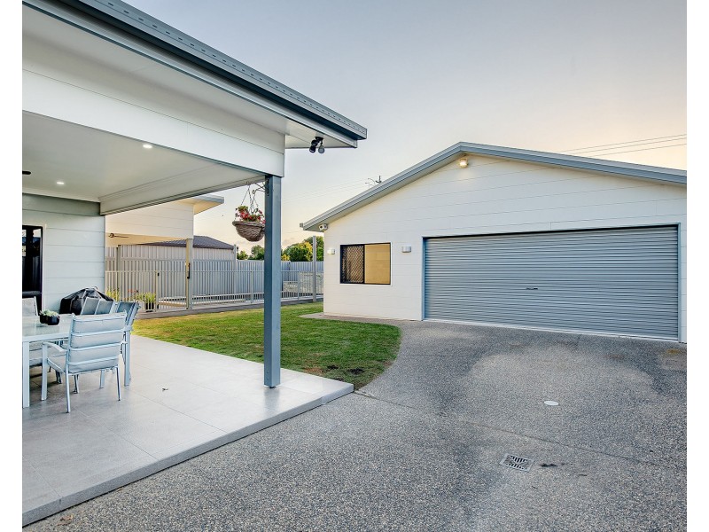 38 Monash Way, Ooralea QLD 4740