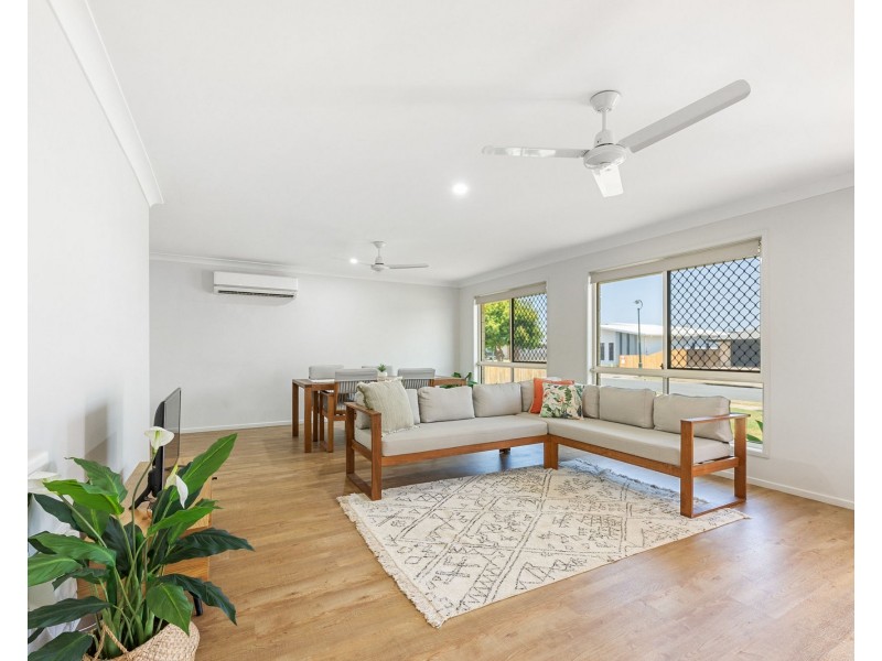 12 Botanical Drive, Ooralea QLD 4740