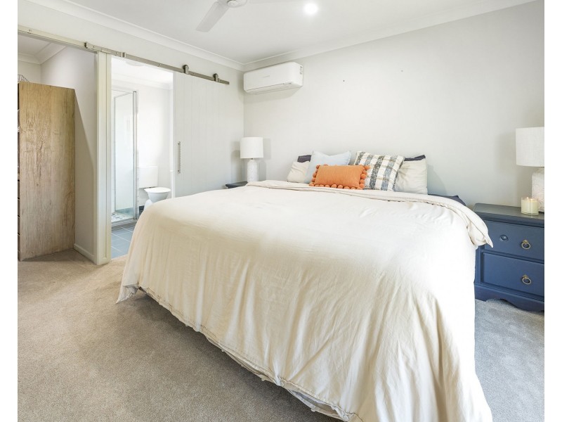 12 Botanical Drive, Ooralea QLD 4740