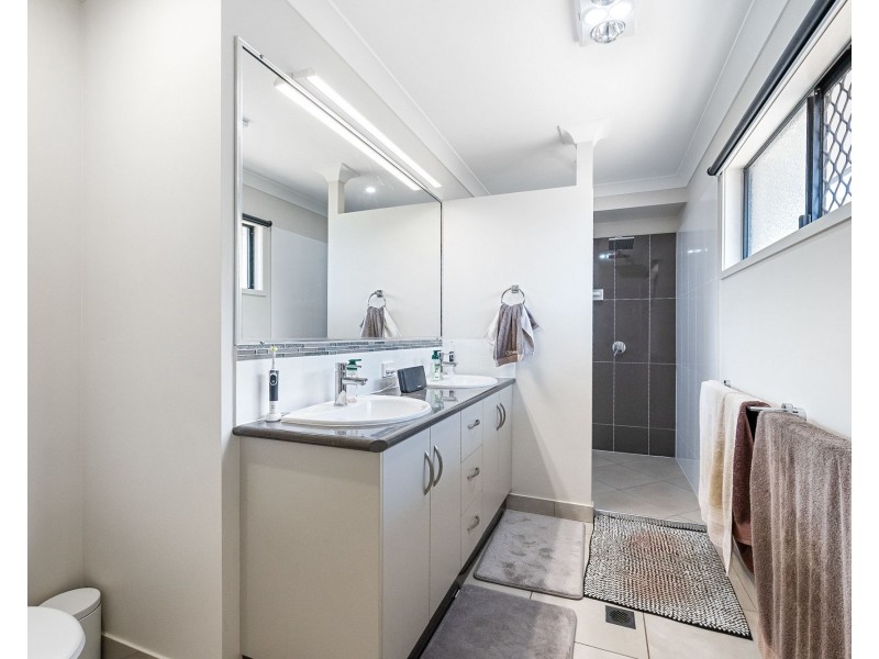 13 Lawrence Street, Walkerston QLD 4751