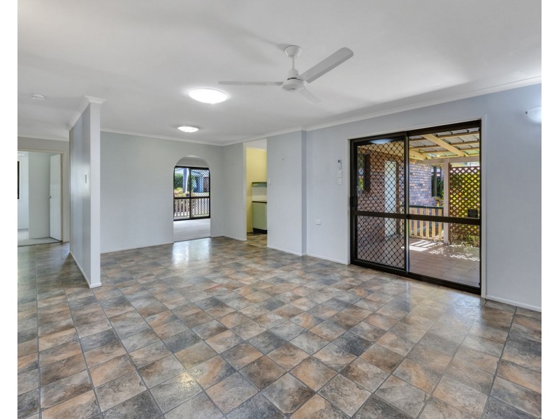 5 Crispin Drive, Mount Pleasant QLD 4740