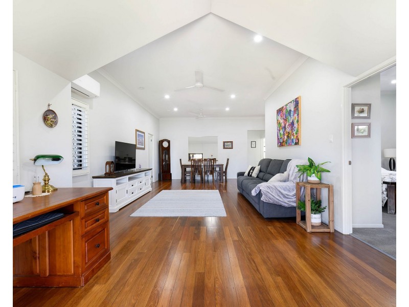 13 Perry Street, West Mackay QLD 4740