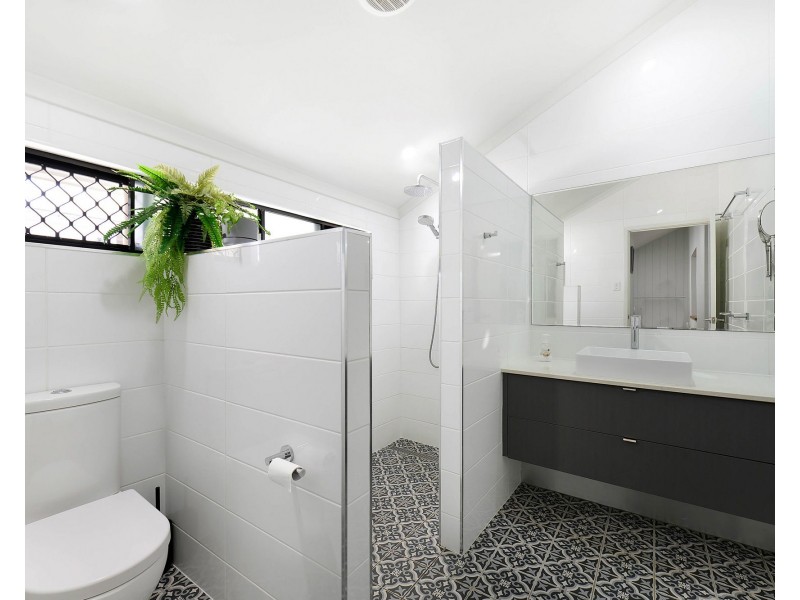 13 Perry Street, West Mackay QLD 4740