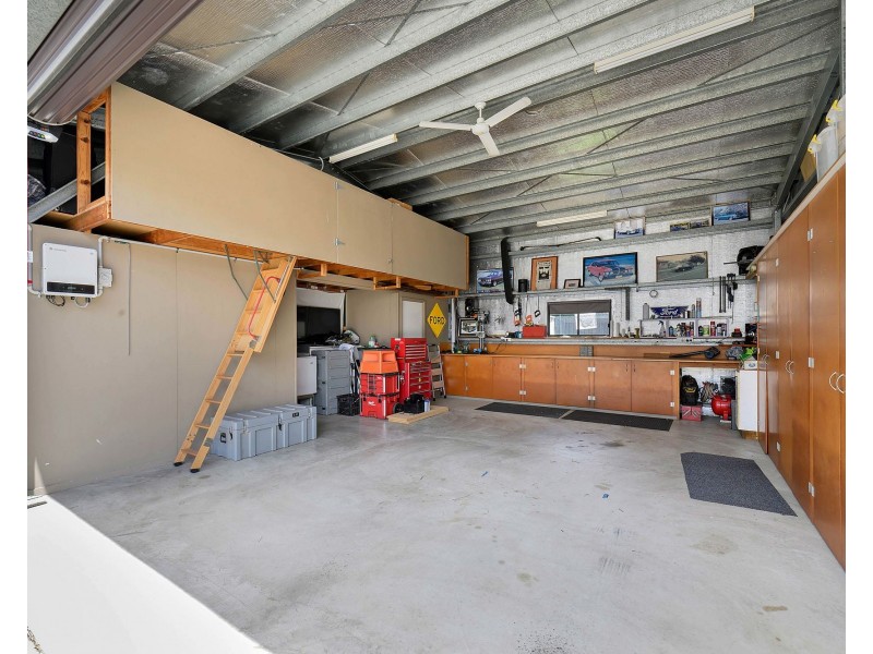 13 Perry Street, West Mackay QLD 4740