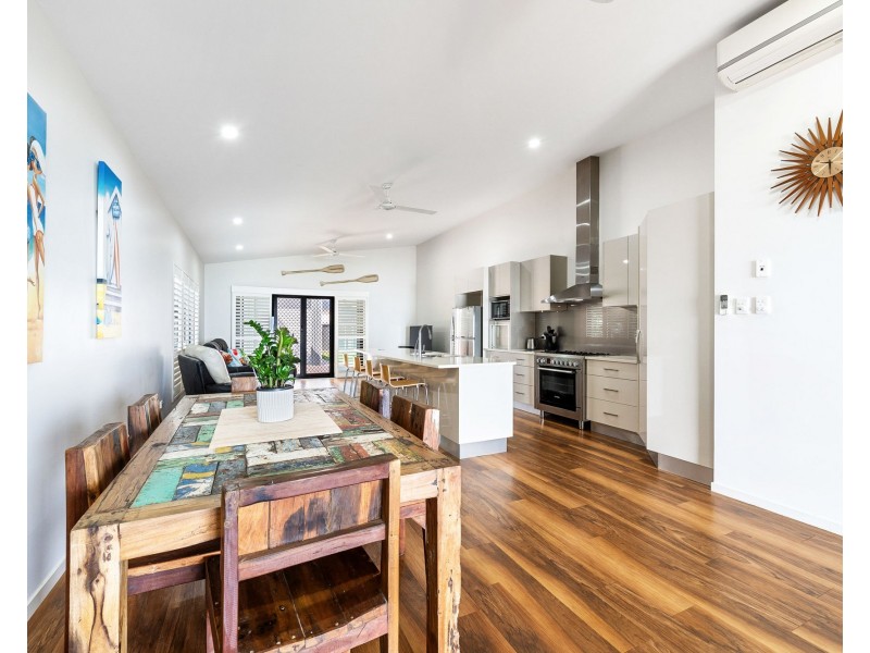 36 Poinciana Avenue, Seaforth QLD 4741