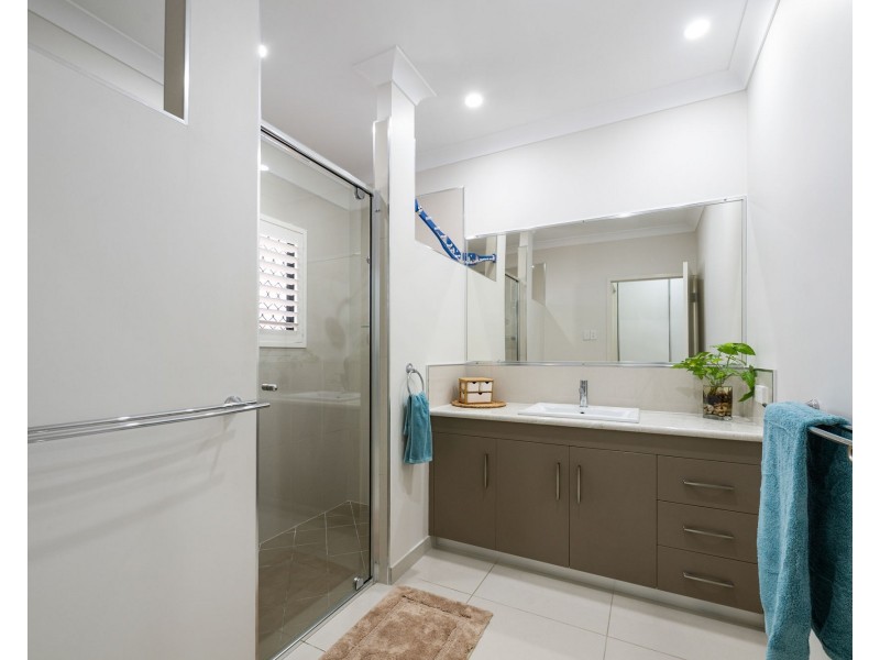 36 Poinciana Avenue, Seaforth QLD 4741