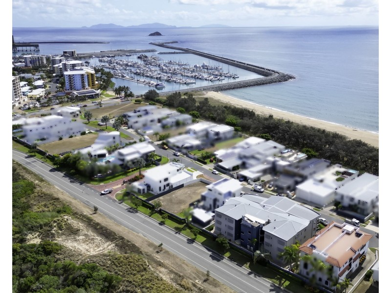 8/22 Marina Beach Parade, Mackay Harbour QLD 4740