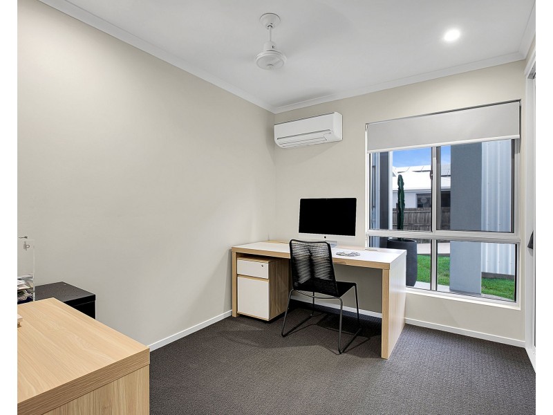 12 Regent Avenue, Richmond QLD 4740