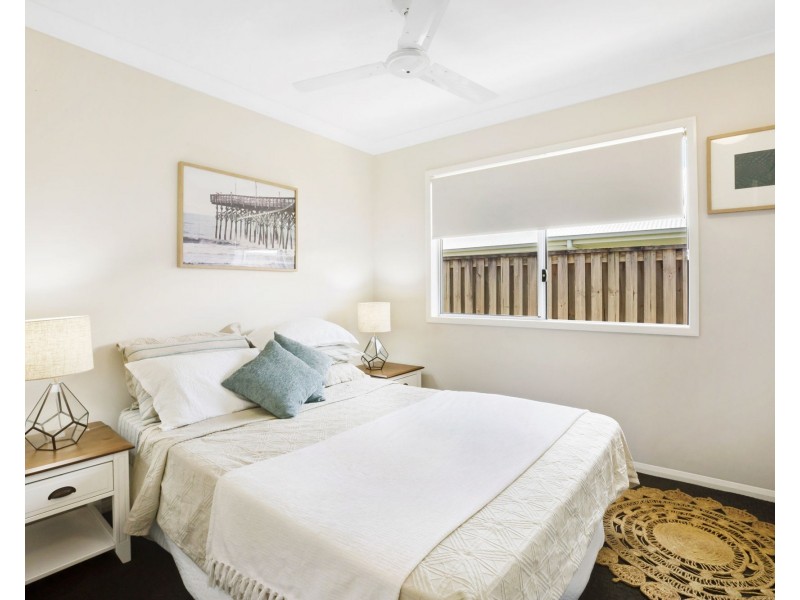 2/45 Whitefig Close, Andergrove QLD 4740