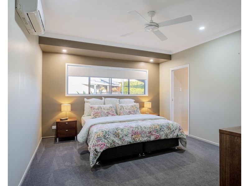 23 Lockyer Court, Rural View QLD 4740