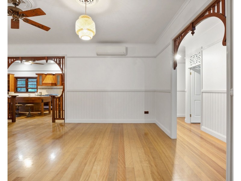 2 Panorama Court, Rural View QLD 4740