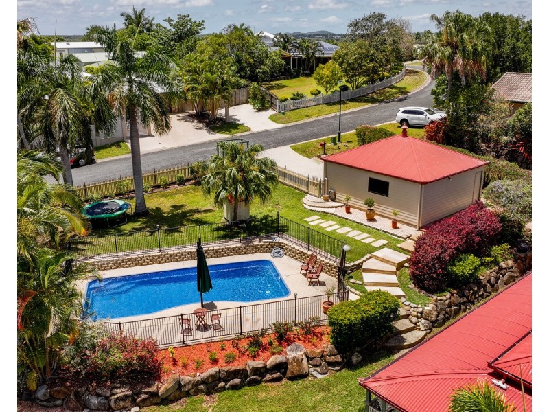 2 Panorama Court, Rural View QLD 4740