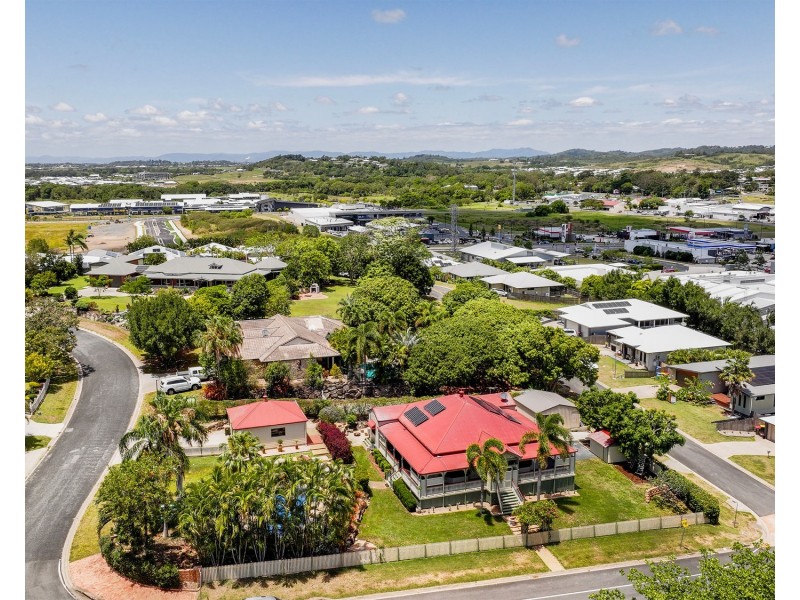 2 Panorama Court, Rural View QLD 4740