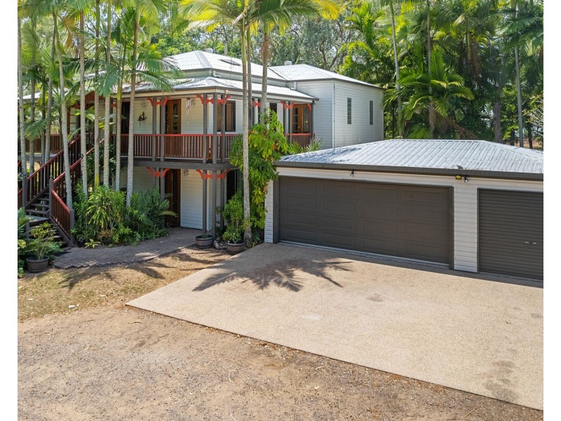 154 Miran Khan Drive, Armstrong Beach QLD 4737