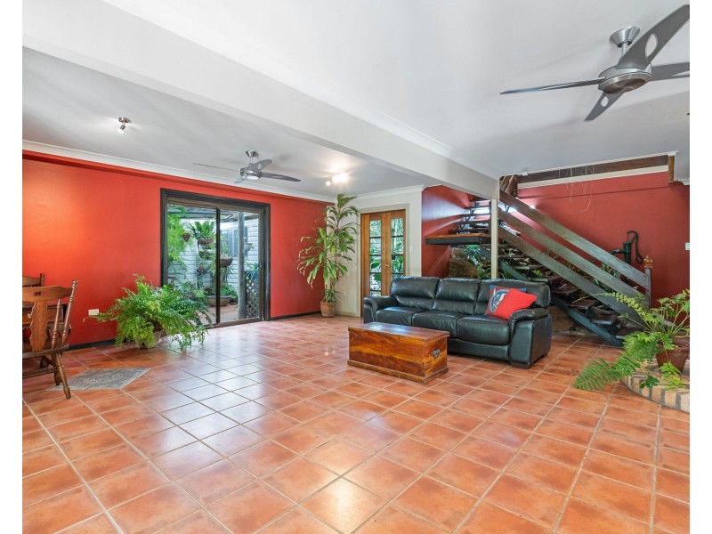 154 Miran Khan Drive, Armstrong Beach QLD 4737