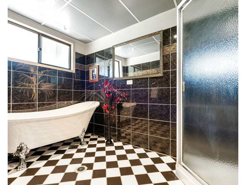 154 Miran Khan Drive, Armstrong Beach QLD 4737