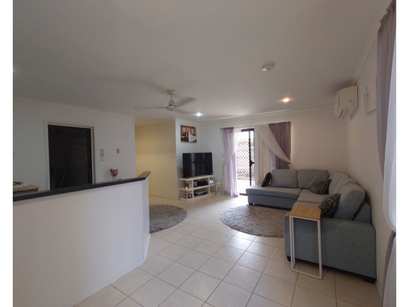 2/22A Harney Street, South Mackay QLD 4740