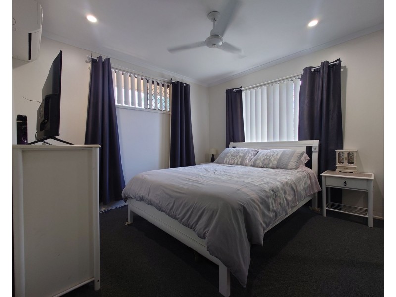 2/22A Harney Street, South Mackay QLD 4740