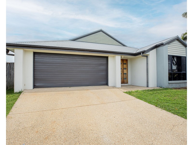 87 Whitehaven Drive, Blacks Beach QLD 4740