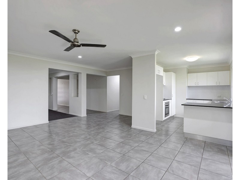87 Whitehaven Drive, Blacks Beach QLD 4740