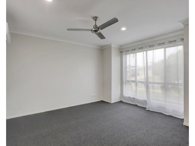 87 Whitehaven Drive, Blacks Beach QLD 4740