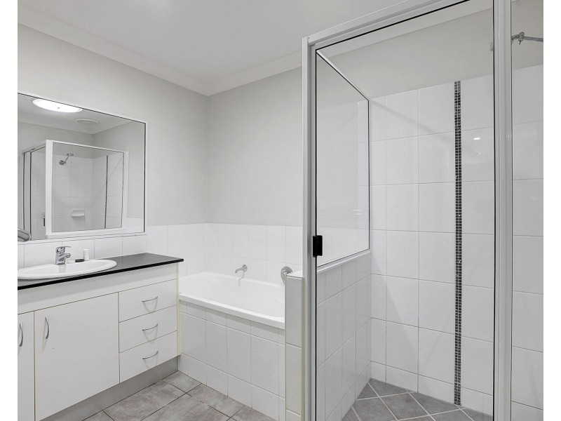87 Whitehaven Drive, Blacks Beach QLD 4740