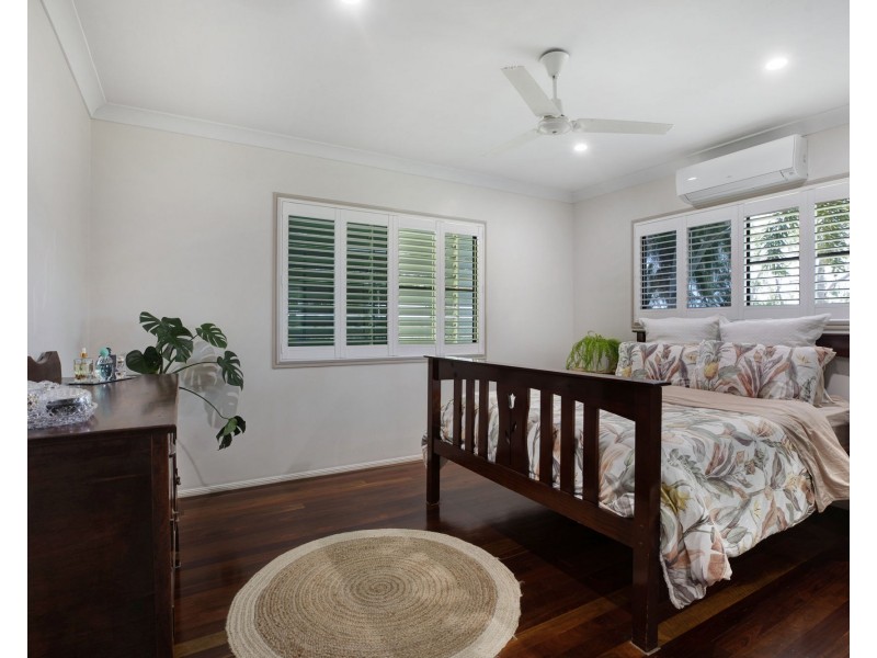 4 Palm Ridge Drive, Richmond QLD 4740