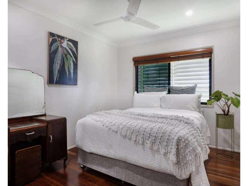 4 Palm Ridge Drive, Richmond QLD 4740