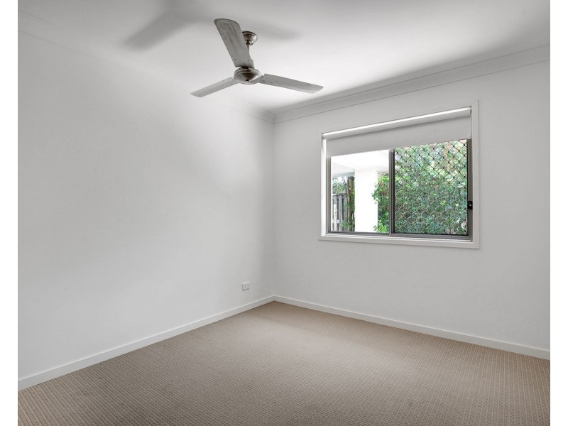 1 & 2/32 Warilla View, Blacks Beach QLD 4740
