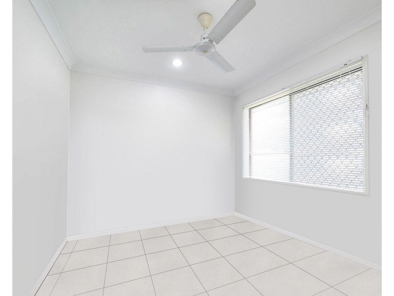 22 Woden Crescent, Ooralea QLD 4740