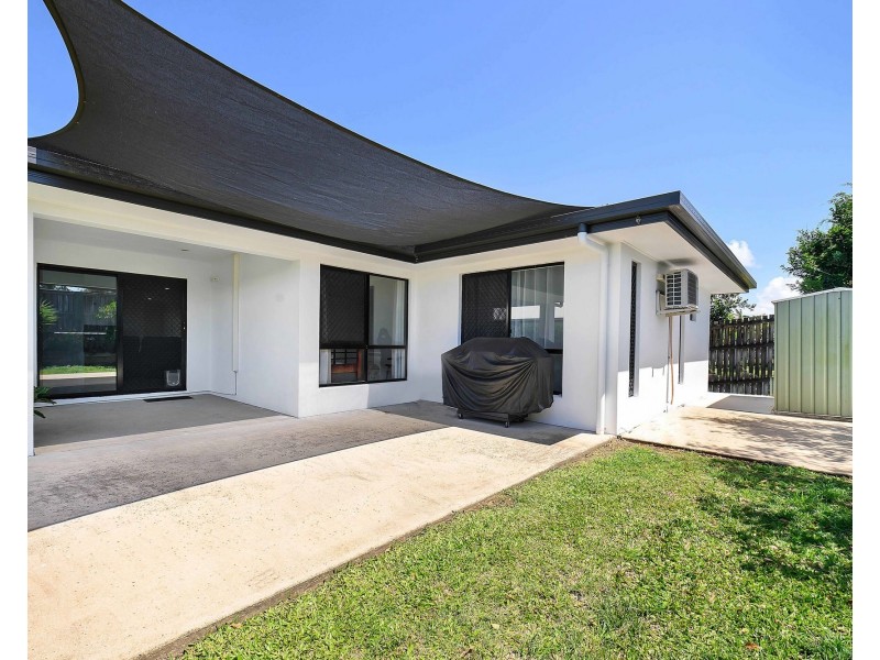 22 Woden Crescent, Ooralea QLD 4740
