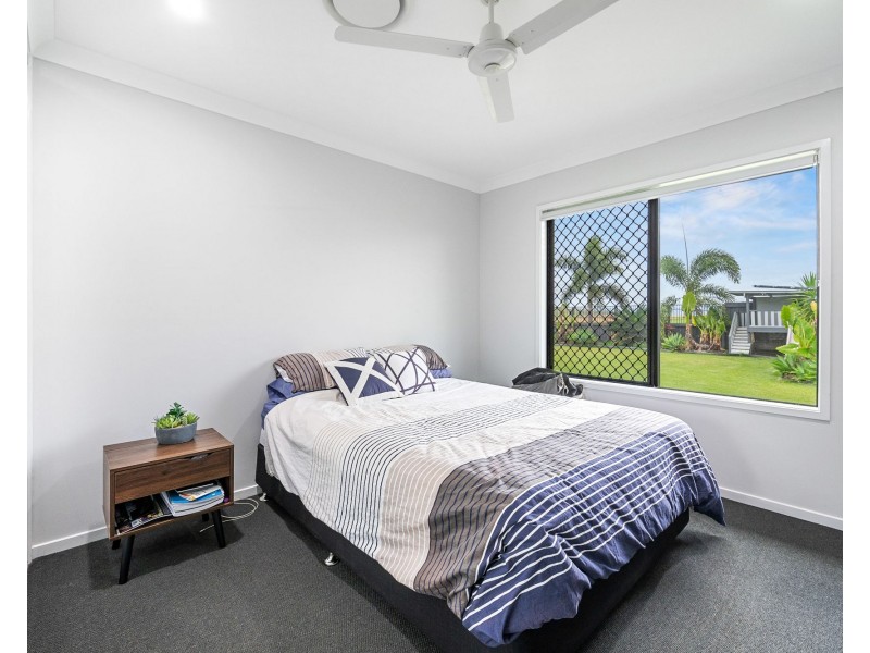 9 Merritt Court, Marian QLD 4753