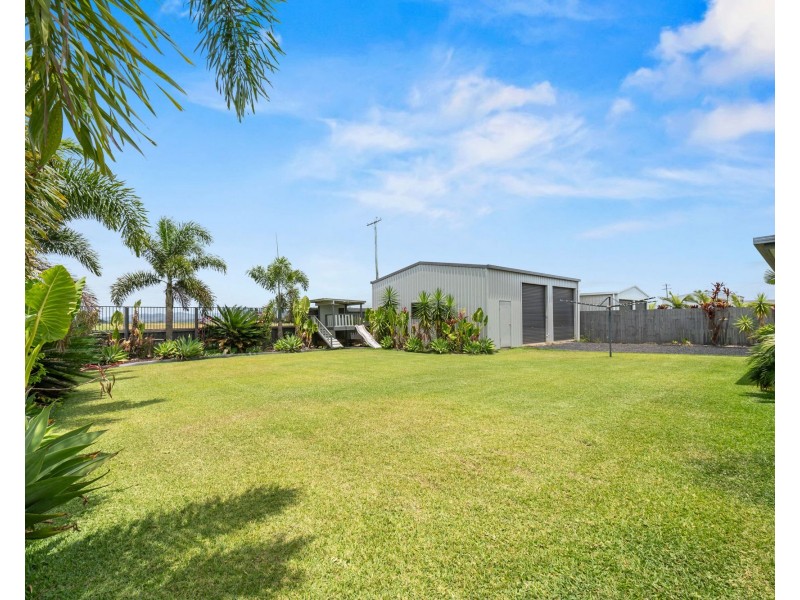 9 Merritt Court, Marian QLD 4753