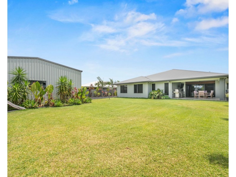9 Merritt Court, Marian QLD 4753