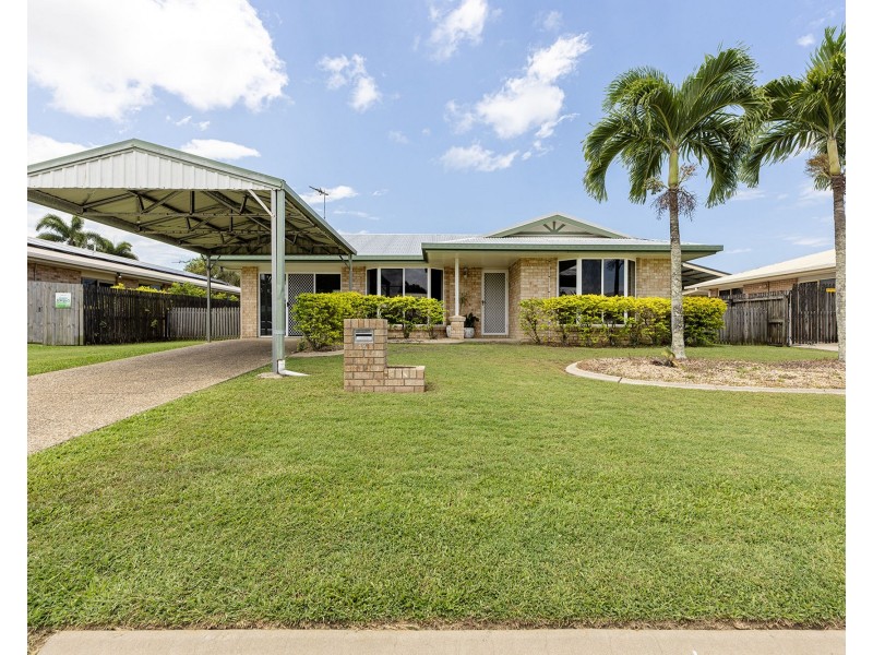 9 Kintyre Court, Beaconsfield QLD 4740