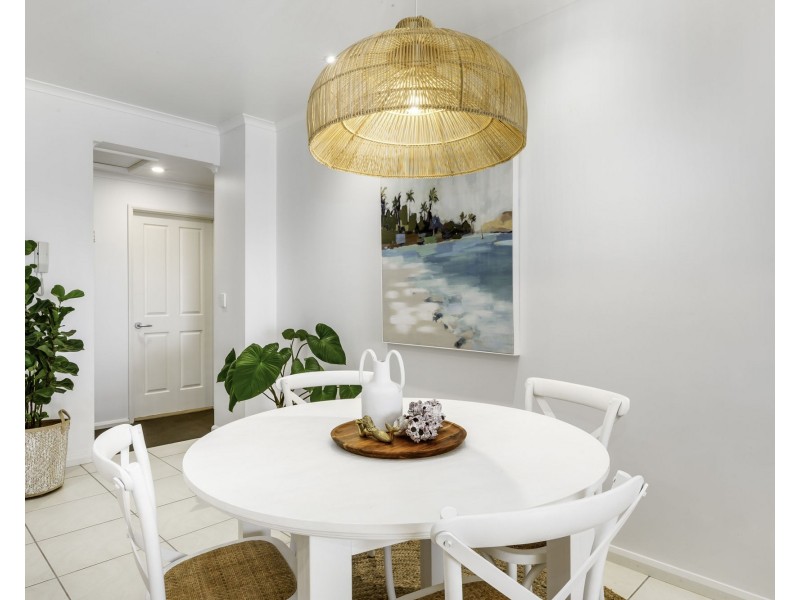 12/38 Beach Road, Dolphin Heads QLD 4740