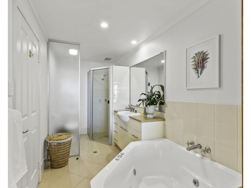 12/38 Beach Road, Dolphin Heads QLD 4740