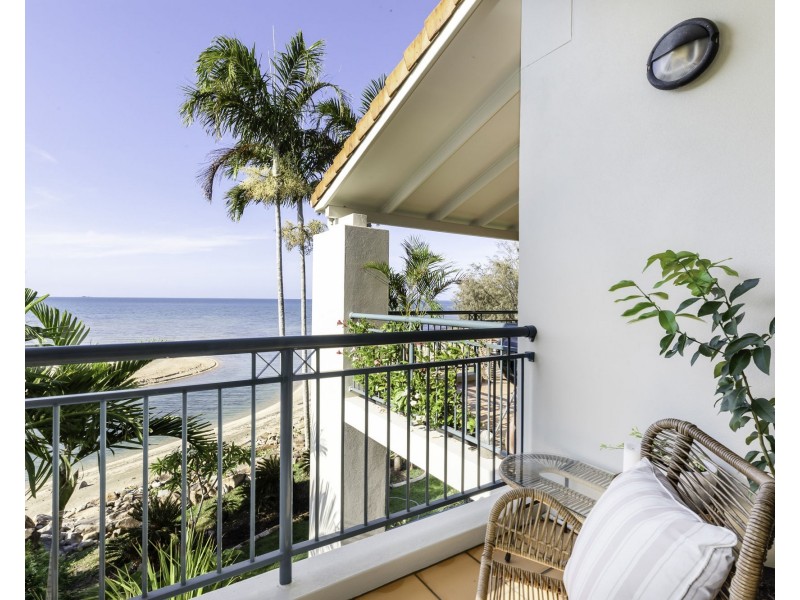 12/38 Beach Road, Dolphin Heads QLD 4740